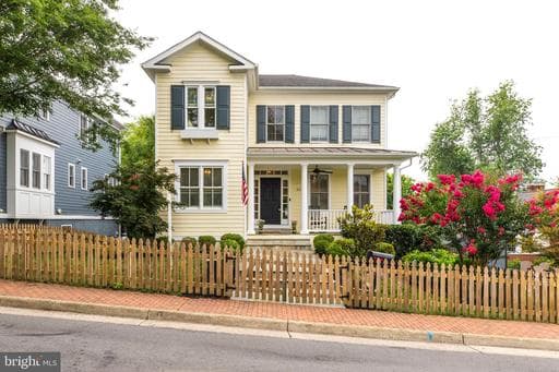 207 NORTH STREET