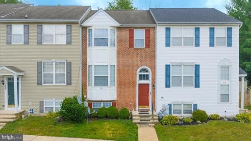 213 LODESTONE COURT - Photo 1