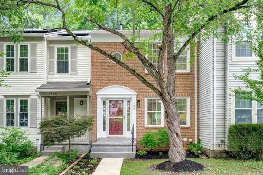 1308 ALDERTON LANE