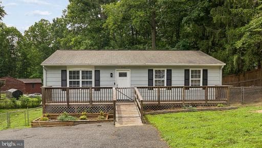 343 Albany St, Fredericksburg, VA 22407-6369, United States