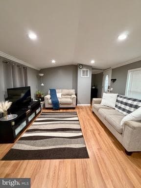 7776 Finch Ct, Alexandria, VA 22306-2949, United States