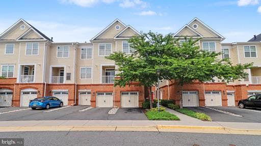 43031 Foxtrail Woods Ter, Ashburn, VA 20148-8117, United States