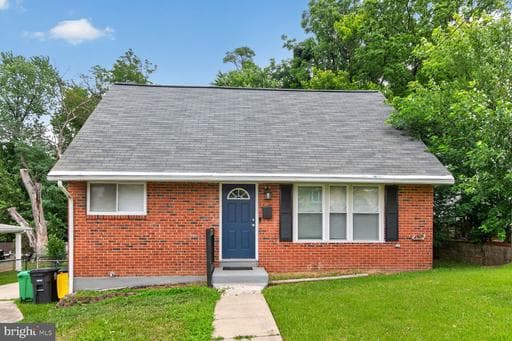 5 Pepper Mill Dr, Capitol Heights, MD 20743-2744, United States