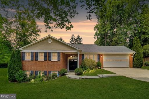 3300 Clearwood Ct, Falls Church, VA 22042-4101, United States