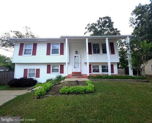 910 MCIVER DRIVE