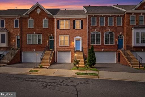 21753 Ladyslipper Sq, Ashburn, VA 20147-6952, United States