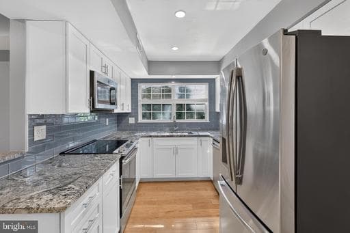 7742 NEW PROVIDENCE DRIVE 108