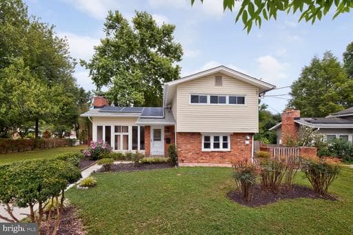 2000 MCAULIFFE DRIVE - Photo 1