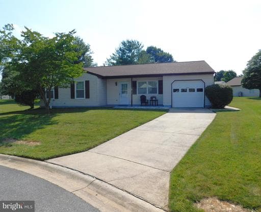 5603 HONEYSUCKLE COURT