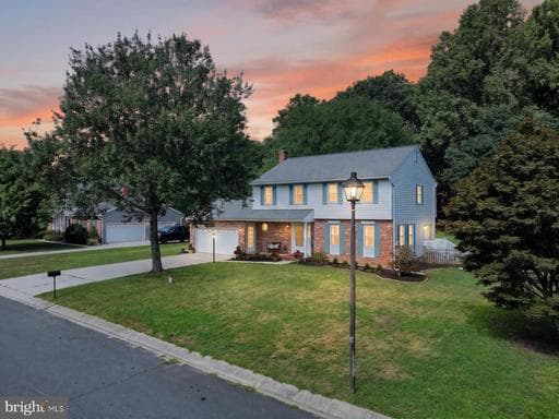 8327 Sail Ct, Pasadena, MD 21122-4848, United States