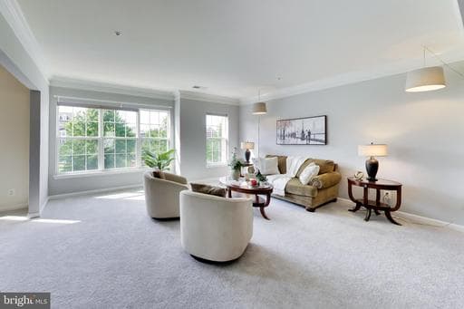 15330 KENSINGTON PARK DRIVE - Photo 1