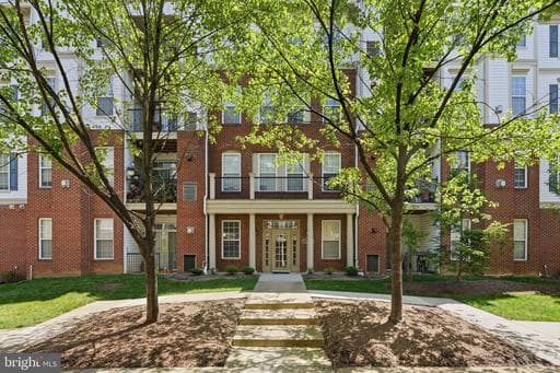 11506 SPERRIN CIRCLE 305 - Photo 1