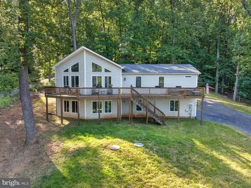 515 RED BUD LANE