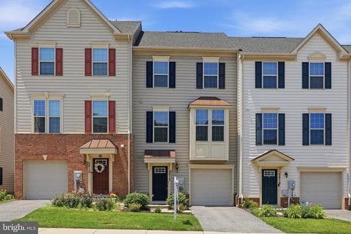 5812 Rochefort St, Ijamsville, MD 21754-9162, United States - Photo 1