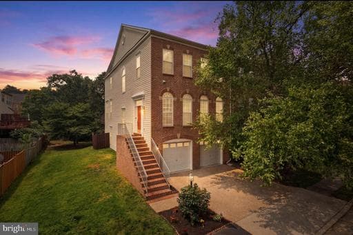 13616 Big Boulder Rd, Herndon, VA 20171-5001, United States