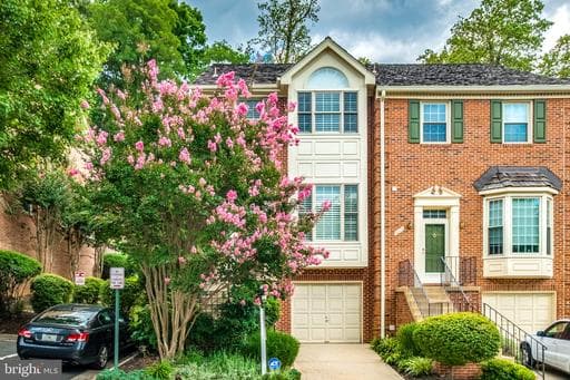 6008 Kelsey Ct, Falls Church, VA 22044-2944, United States