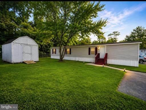 117 WOOD ROAD - Photo 1