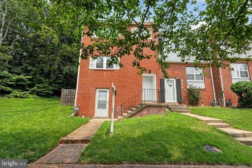 4396 ENSBROOK LANE - Photo 1