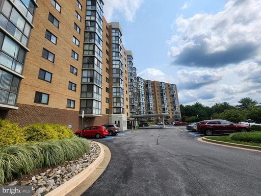 3330 N Leisure World Blvd, Silver Spring, MD 20906-5622, United States