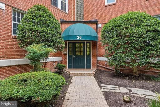 26 S OLD GLEBE ROAD 203-B