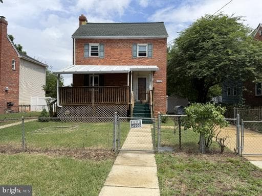 4802 Hamilton St, Hyattsville, MD 20781-2343, United States