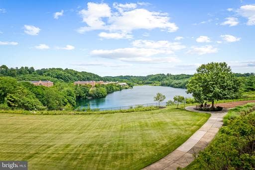 3000 STONE CLIFF DRIVE 106