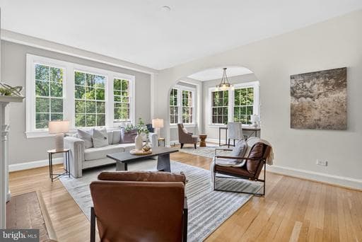 3041 SEDGWICK STREET 201-D