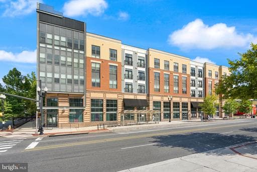 989 S Buchanan St, Arlington, VA 22204-3095, United States