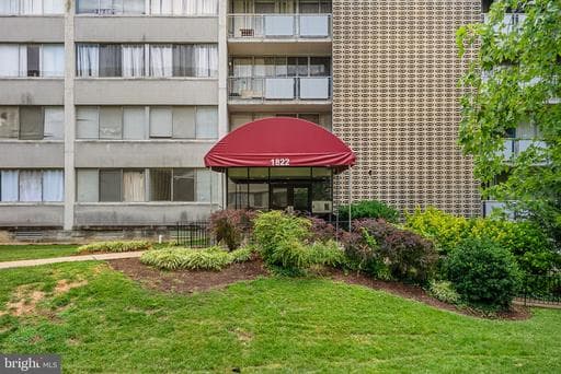 1822 METZEROTT ROAD 103 - Photo 1