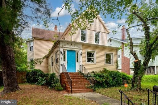 7 CHESLEY AVENUE