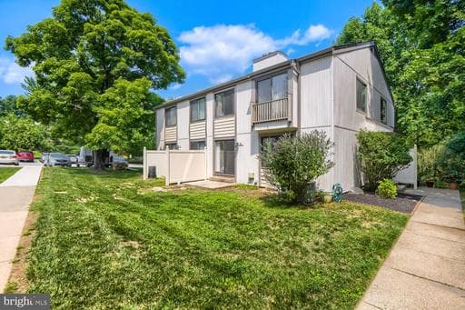 21 EASTFORD COURT 21