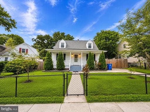 2511 URBANA DRIVE