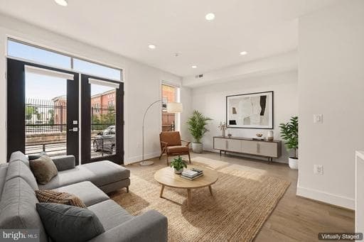 1508 F STREET 4