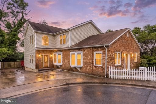 ARLINGTON, VA 22204