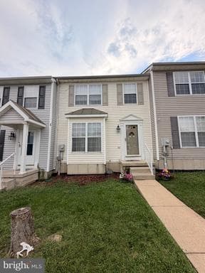 323 Copperfield Ln, Winchester, VA 22602-6179, United States