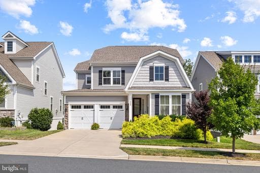 525 Gladiola Way, Stafford, VA 22554-6848, United States