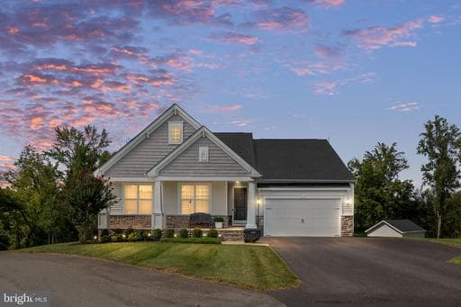 1821 Legacy Ln, Fredericksburg, VA 22408-9644, United States