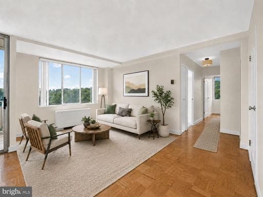 6641 E Wakefield Dr, Alexandria, VA 22307, United States - Photo 1