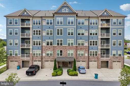 3411 Angelica Way, Frederick, MD 21704-7076, United States