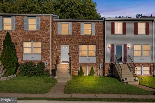 7041 Hames Ct, Frederick, MD 21703-1815, United States