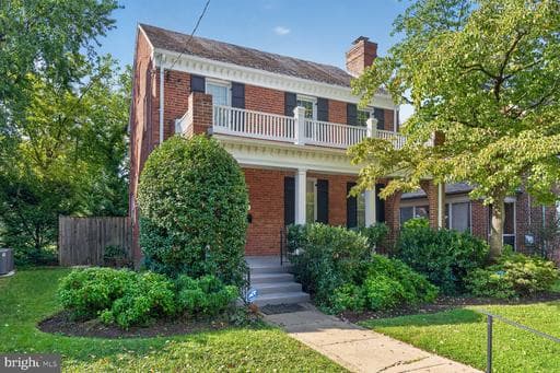 1316 SOMERSET PLACE