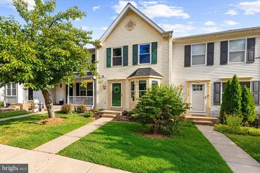 1144 OAKMOOR COURT 1144