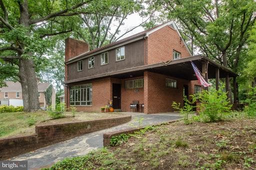 1421 21st St S, Arlington, VA 22202-1507, United States - Photo 1