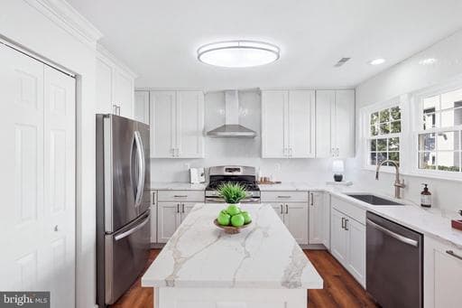 3902 ELBERT AVE,ALEXANDRIA,VA,22305,ALEXANDRIA CITY