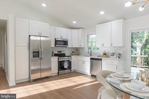 5 Raspberry Ln, Stafford, VA 22554-2841, United States