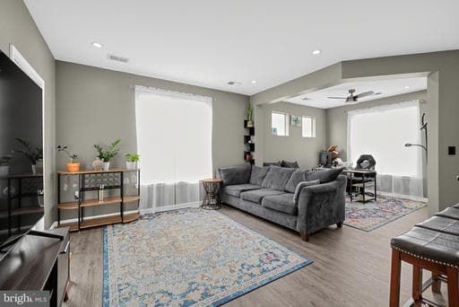 6481 Cheyenne Dr, Alexandria, VA 22312-2361, United States