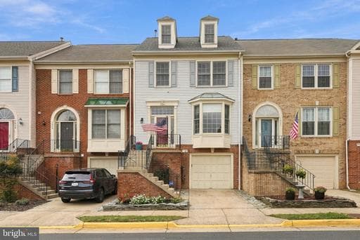 7024 Fieldhurst Ct, Alexandria, VA 22315-5630, United States