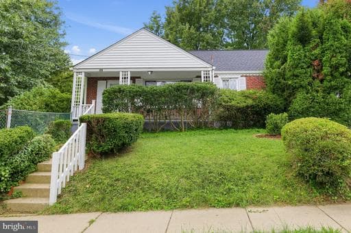 2400 Eugene St, Silver Spring, MD 20902-4706, United States - Photo 1