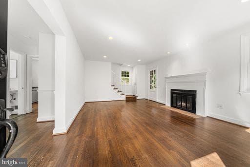 2535 23rd Rd N, Arlington, VA 22207-4901, United States