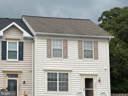 3561 Nexus Ct, Woodbridge, VA 22192-4439, United States - Photo 1